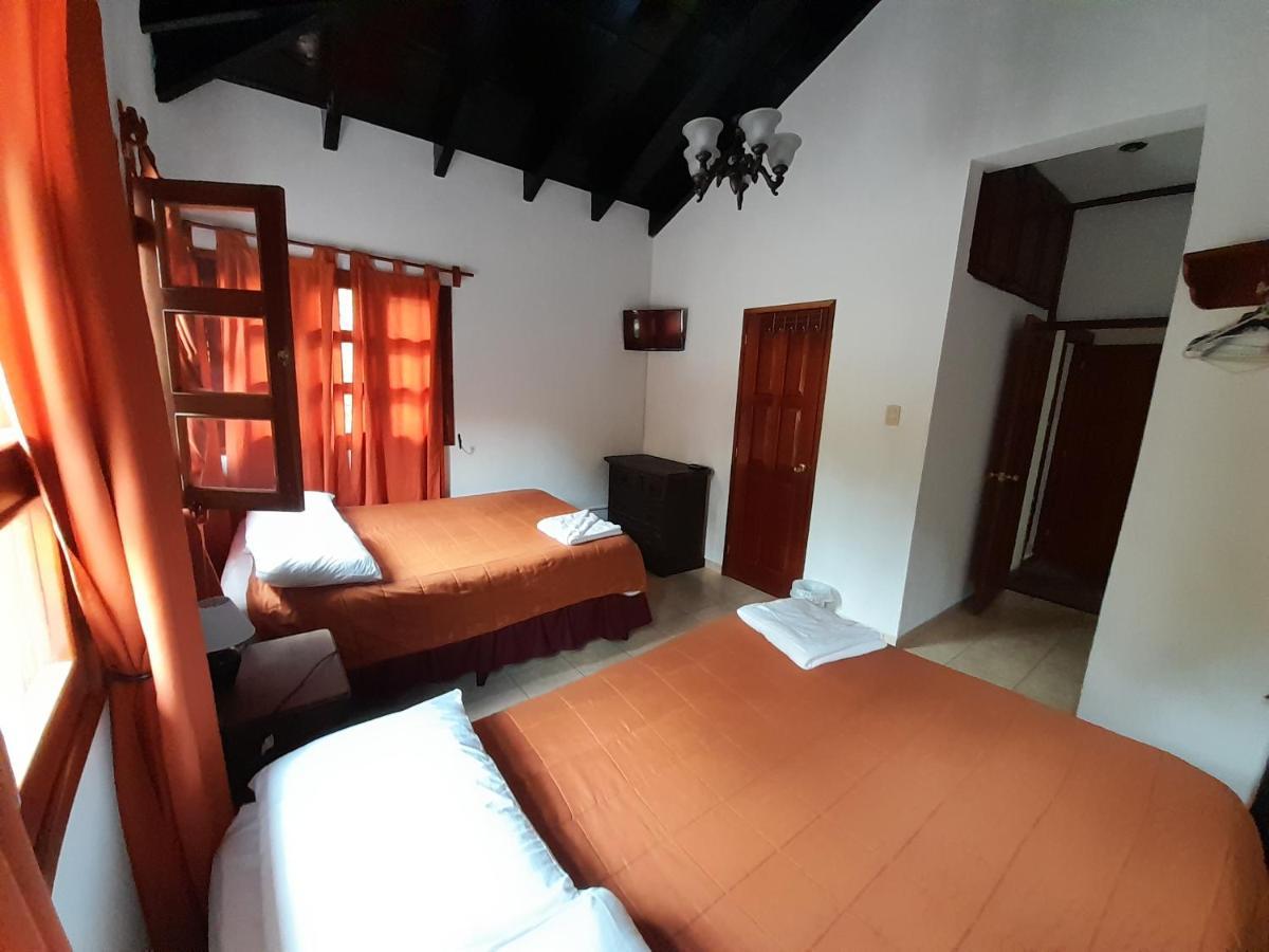 Hotel Y Jardines Casa Buho Антигуа-Гватемала Экстерьер фото